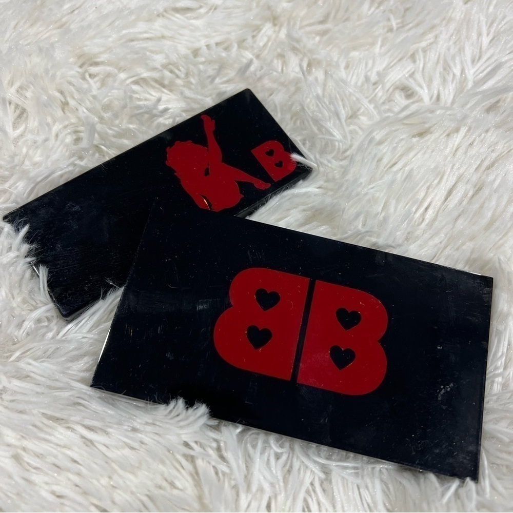 BettyBoop cheek to cheek blush & thats so Betty - eyeshadow palet